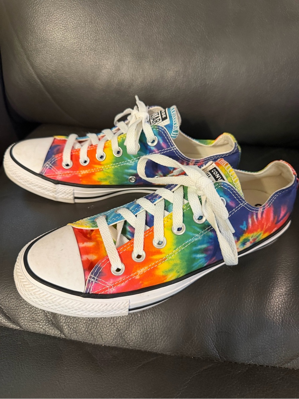 Converse Tie-Dye Rainbow Low Top Sneakers - Picture 2 of 7